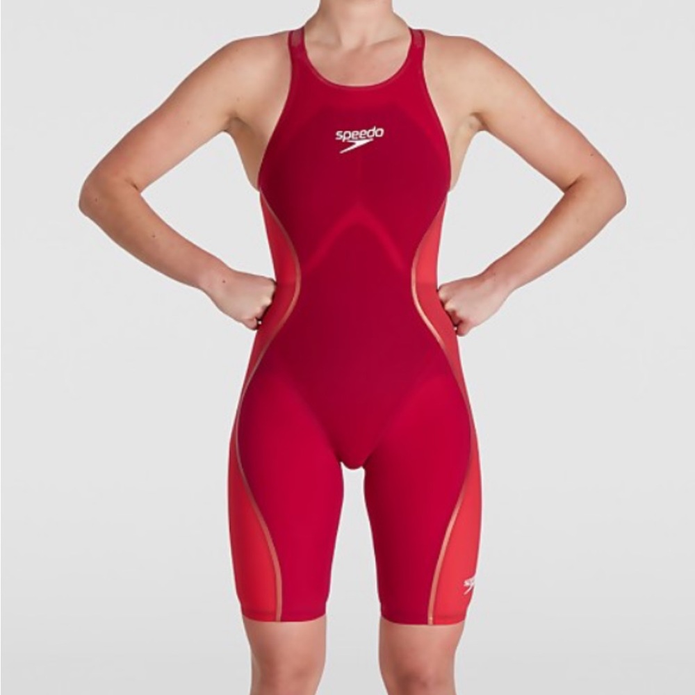 NWT speedo open back intent size 22